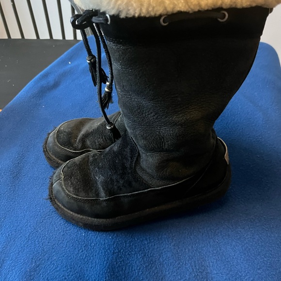 UGG leather boots - Picture 2 of 7